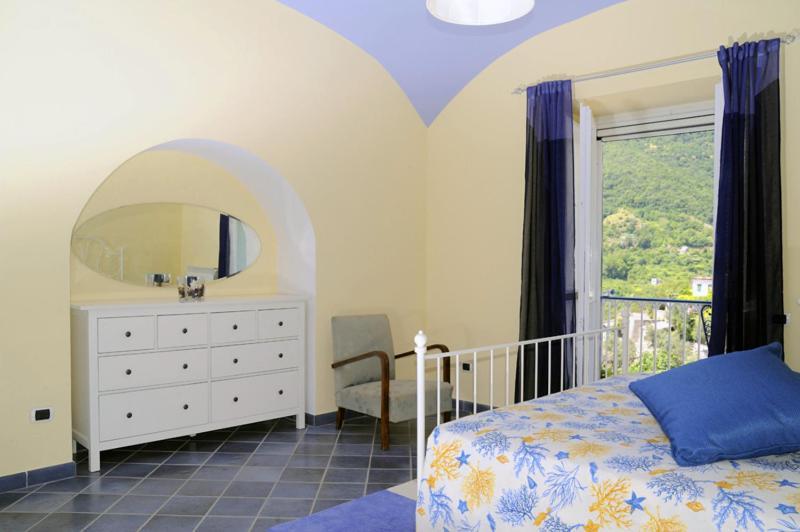 Le Terrazze Di Cristina Bed and Breakfast Vietri Exteriör bild