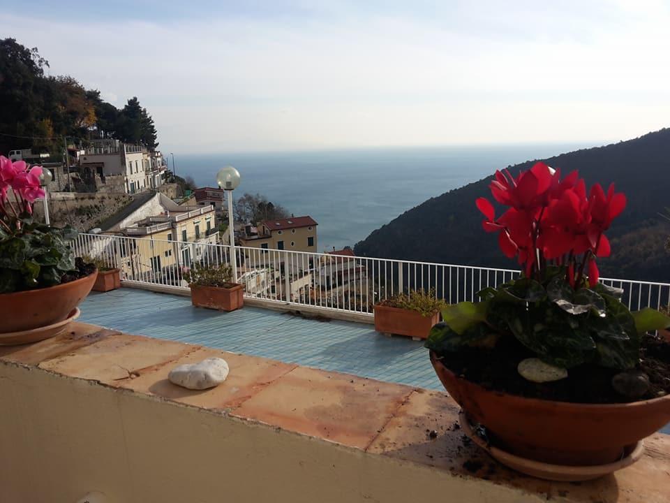Le Terrazze Di Cristina Bed and Breakfast Vietri Exteriör bild